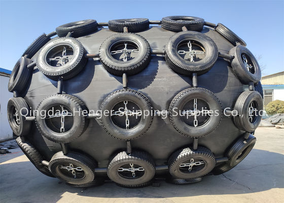 গুণ ISO 17357 Compliant Natural Rubber Pneumatic Rubber Fender with 50Kpa/80kpa Working Pressure for Marine Protection কারখানা
