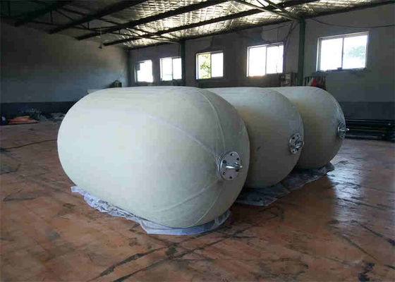 গুণ ডকইয়ার্ডের জন্য কাস্টমাইজড নিউমেটিক রাবার ফেন্ডার 50Kpa 80Kpa কারখানা