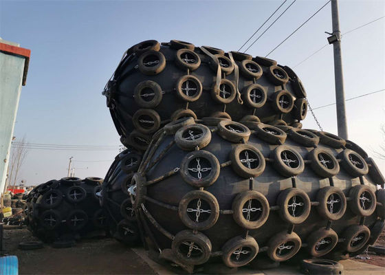 গুণ সামুদ্রিক ভাসমান 3.3x6.5m STS অপারেশন বায়ুসংক্রান্ত রাবার ফেন্ডার কারখানা