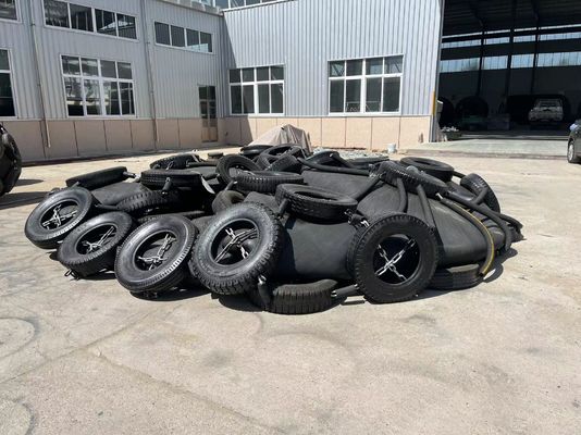 গুণ চেইন টায়ার নেট সহ 3300x6500mm ফ্লোটিং নিউমেটিক ইয়োকোহামা ফেন্ডার 50Kpa কারখানা