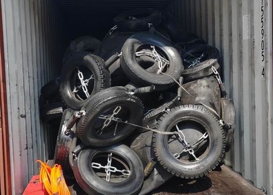 গুণ নৌকা উচ্চ শক্তি শোষণ কালো রঙের জন্য 4500x9000mm 50Kpa বায়ুসংক্রান্ত ফেন্ডার কারখানা