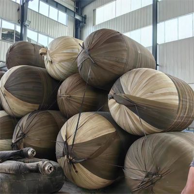 গুণ কালো 2000x4000 মিমি নিউম্যাটিক রাবার ফেন্ডার বোটের জন্য চেইন এবং টায়ার নেট সহ 50kpa কারখানা