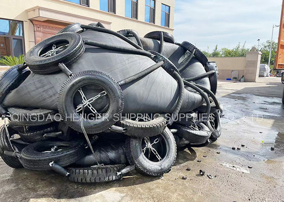 গুণ সিসিএস এবিএস BV এলআর কেআর সার্টিফিকেট সহ কাস্টমাইজড সামুদ্রিক বায়ুসংক্রান্ত রাবার ফ্যান্ডার কারখানা