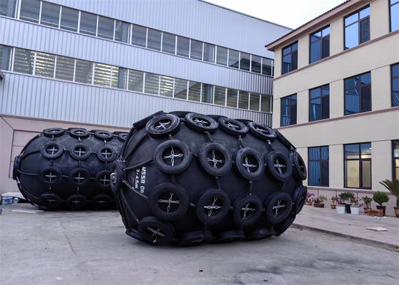 গুণ ইয়োকোহামা টাইপ ইনফ্ল্যাটেবল রাবার ফ্যান্ডার কারখানা