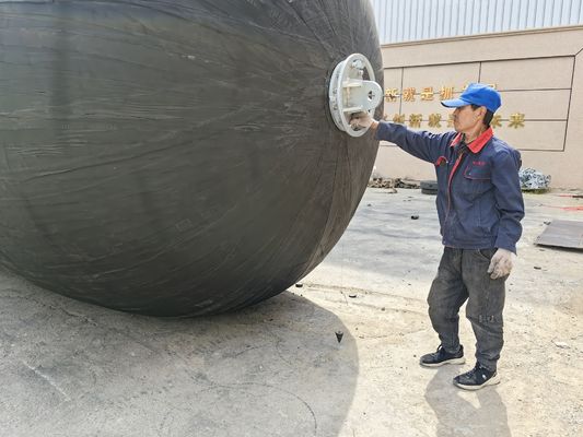 গুণ আইএসও ১৭৩৫৭-২০১৪ মেরিন ফেন্ডার ইয়োকোহামা টাইপ নিউম্যাটিক রাবার ফেন্ডার কারখানা