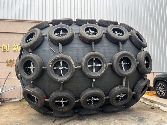 গুণ ISO17357 Ship to Dock Marice Equipment Pneumatic Rubber Fender কারখানা