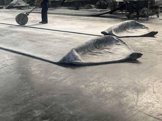 গুণ কালো রঙ কাস্টম 8-10 বছর টেকসই সামুদ্রিক নিরপেক্ষ রাবার এয়ারব্যাগ কারখানা