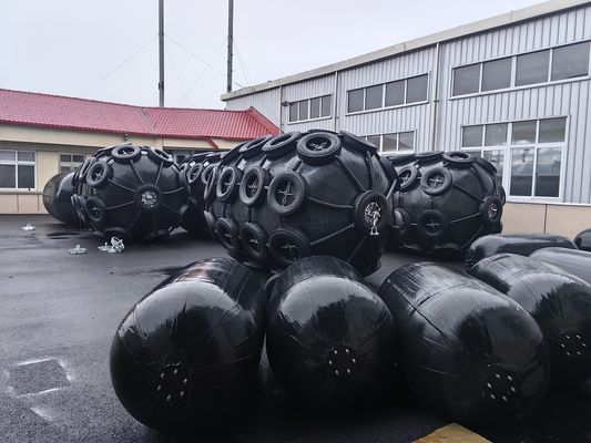 গুণ Rubber Pneumatic Marine Fender Protection for Pressure Situations কারখানা