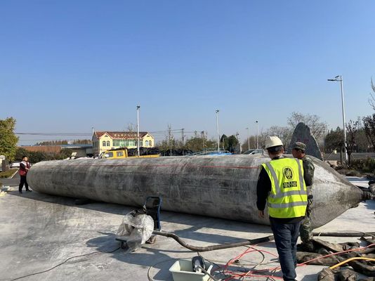 গুণ High Pressure Inflatable Marine Airbags For Ship Launching Lifting Delivering Durable Inflatable Support Systems কারখানা