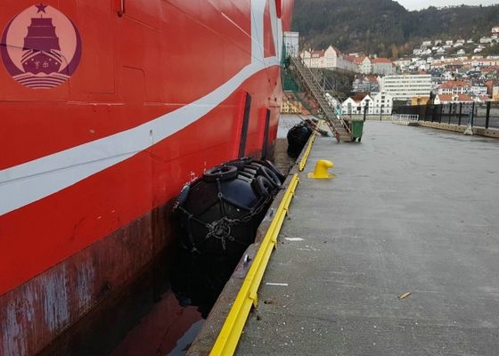 গুণ দীর্ঘস্থায়ী সেবা জীবন সঙ্গে ফিনল্যান্ডের মেয়ে বায়ুসংক্রান্ত রাবার ফেন্ডার সহজ ইনস্টলেশন কারখানা