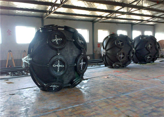 গুণ চেইন এবং টায়ার নেট সহ কাস্টমাইজড প্রাকৃতিক বায়ুসংক্রান্ত মেরিন ফেন্ডার টেকসই কারখানা