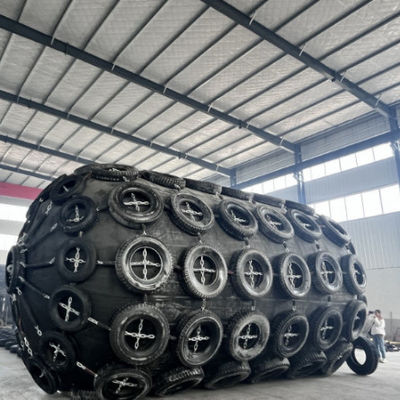 গুণ ISO 17357 Certified Natural Rubber Pneumatic Fender with 50Kpa Working Pressure for Marine Safety কারখানা