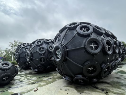 গুণ জাহাজের নৌকা বোরিং 50 কেপিএ 80 কেপিএ রাবার ফেনডার চেইন টায়ার নেট ভারী দায়িত্ব ডক ফেনডার সামুদ্রিক জাহাজের বোরিং সুরক্ষার জন্য কারখানা