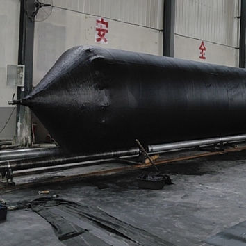 গুণ চীনের উদ্ভাবিত সামুদ্রিক কাঁচা এয়ারব্যাগ সমুদ্র ও ভারী শিল্পের অপারেশনের জন্য বহুমুখী, দক্ষ ও ব্যয় সাশ্রয়ী সমাধান কারখানা