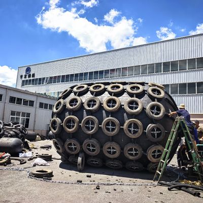 গুণ ISO17357 বায়ুসংক্রান্ত রাবার ফেন্ডার, যা সমুদ্রের সংঘর্ষ থেকে রক্ষার জন্য ব্যবহৃত হয় কারখানা