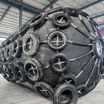 গুণ ISO17357 সামুদ্রিক জাহাজের সুরক্ষার জন্য নিউমেটিক রাবার ফেন্ডার কারখানা