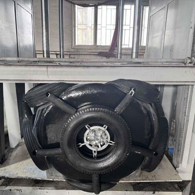 গুণ CCS সনদ সহ ভারী শুল্ক ফেনা-ভরা ফেন্ডার  ন্যূনতম অর্ডার পরিমাণ ১ পিস কারখানা