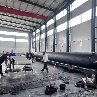 গুণ BV/CCS/ABS/LR Certified Marine Rubber Airbag – Black, 4-24m Length for Marine Launching & Lifting কারখানা
