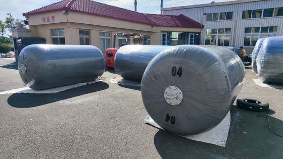 গুণ চমৎকার পারফরম্যান্স এবং রঙিন বৈশিষ্ট্য গরম গ্যালভানাইজড চেইন সঙ্গে ফোম ভরাট Fender কারখানা