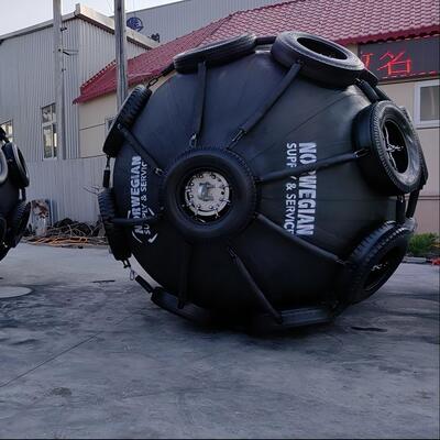 গুণ নেট টাইপ নিউমেটিক রাবার ফেন্ডার ব্যাস 0.5m থেকে 4.5m পর্যন্ত মেরিন ফেন্ডার সিস্টেম যা শ্রেষ্ঠ ডক সুরক্ষা প্রদানের জন্য ডিজাইন করা হয়েছে কারখানা