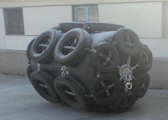 গুণ বোট কাস্টমাইজড আকারের 18 মাসের ওয়্যারেন্টির জন্য প্রতিরোধের ইভা ফেনা পূর্ণ ফেন্ডারগুলি পরুন কারখানা