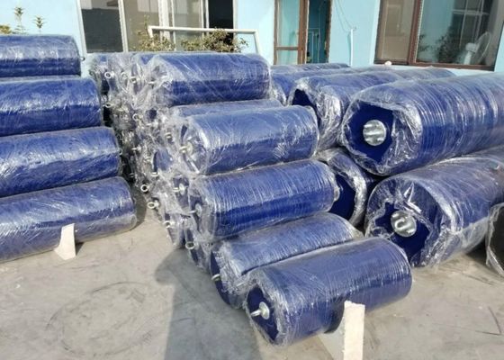 গুণ High Density Foam Core Foam Filled Fender with High Energy Absorption Capacity and Positive Buoyancy for Marine Protection কারখানা
