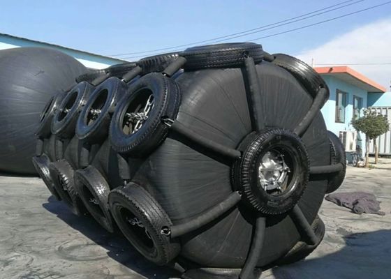 গুণ Hot Dip Galvanized Foam Filled Fender with 10 Years Using Life and High Energy Absorption for Marine Safety কারখানা