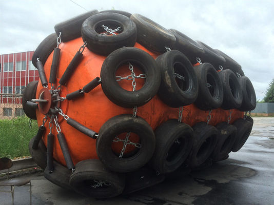 গুণ Low Maintenance Required UV Resistant And Corrosion Resistant Foam Filled Fender with High Energy Absorption Capacity for Marine Floating Fender কারখানা