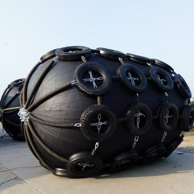 গুণ 50KPa / 80Kpa বায়ুসংক্রান্ত রাবার ফেন্ডার টায়ার ম্যাপ টাইপ শিপ প্রোটেকশন সহ কারখানা