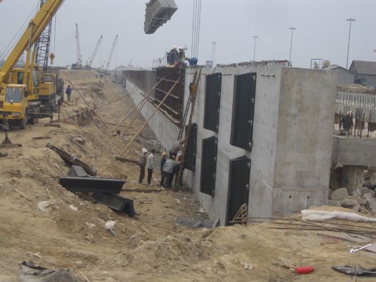 গুণ 0.08Mpa 250T / M শিপ মেরিন স্যালভেজ এয়ারব্যাগগুলি চালু করে কারখানা