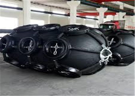 গুণ 3.3 মি 50 কেপিএ 80 কেপিএ ভেসেল প্রোটেকশন বোট রাবার ফেন্ডার কারখানা