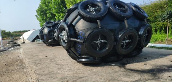 গুণ প্রাকৃতিক রাবার বোট মুরিং ফেন্ডারস ইনফ্ল্যাটেবল রাবার ফেন্ডার 1 এম - 6.5 এম লং আইএসও 173535 কারখানা