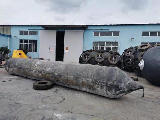 গুণ নৌকা চালানোর জন্য 1.5*14mtr সামুদ্রিক রাবার এয়ারব্যাগ কারখানা