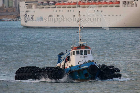 গুণ D3300*6500L বায়ুসংক্রান্ত রাবার ফেন্ডার উচ্চ চাপ 50kpa 80kpa কারখানা