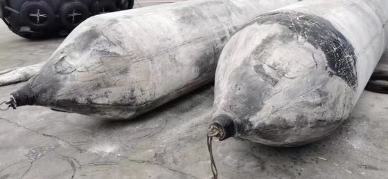গুণ নিম্ন চাপ ভারী উত্তোলন রাবার এয়ারব্যাগ ব্যবহৃত রাবার মেরিন এয়ারব্যাগ কারখানা