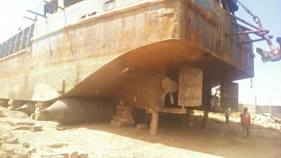 গুণ 8 স্তর জাহাজ এয়ারব্যাগ শিপ রাবার এয়ারব্যাগ CCS LRS সার্টিফিকেশন চালু করছে কারখানা