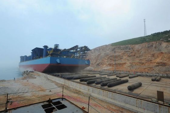 গুণ 8 স্তর জাহাজ এয়ারব্যাগ শিপ রাবার এয়ারব্যাগ CCS LRS সার্টিফিকেশন চালু করছে কারখানা