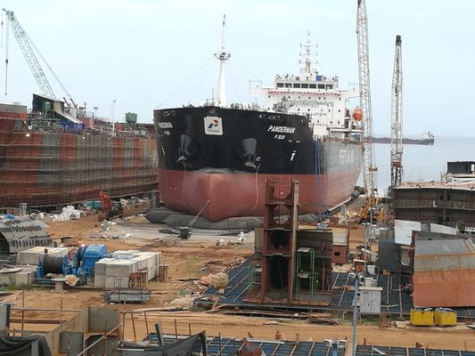 গুণ কাস্টমাইজযোগ্য আকার 4-14 স্তর নৌকা জাহাজ এয়ারব্যাগ চালু মেরিন শিপ এয়ারব্যাগ কারখানা