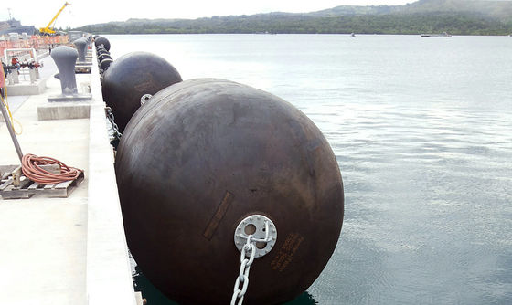 গুণ D153 Yokohama রাবার ফেন্ডার সামুদ্রিক রাবার ফেন্ডার সিস্টেম কারখানা