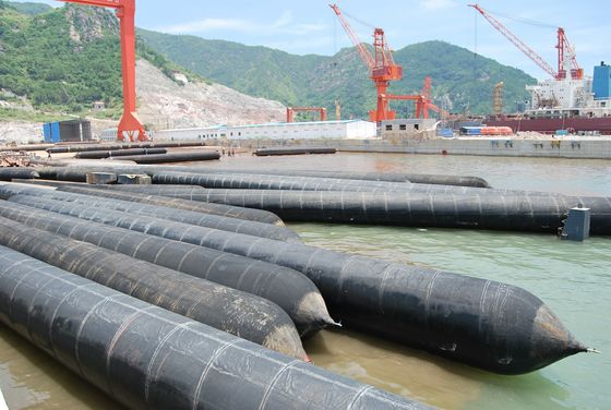 গুণ কাস্টমাইজযোগ্য আকার 4-14 স্তর নৌকা জাহাজ এয়ারব্যাগ চালু মেরিন শিপ এয়ারব্যাগ কারখানা