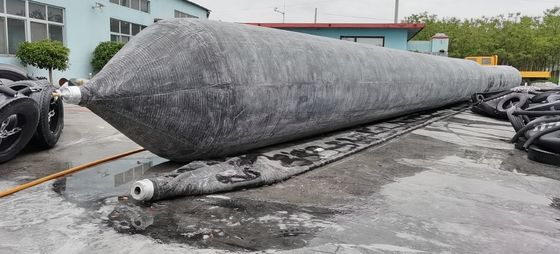 গুণ নিম্ন চাপ ভারী উত্তোলন সামুদ্রিক রাবার এয়ারব্যাগ অংশ নৌকা ল্যান্ডিং এয়ার ব্যাগ কারখানা