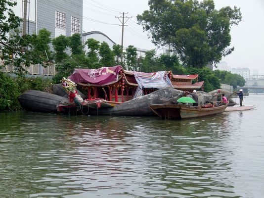 গুণ সামুদ্রিক Inflatable নৌকা হাইড্রো বায়ুসংক্রান্ত ফেন্ডার রাবার ভাসমান নৌকা ফেন্ডার কারখানা