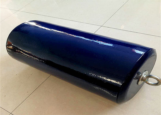 গুণ ISO17357 Standard Foam Filled Fender with Polyethylene Outer Shell and Closed-cell Foam Core for Durable Impact Protection কারখানা