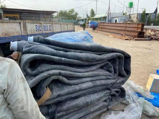 গুণ ব্ল্যাক মেরিন রাবার এয়ারব্যাগ লঞ্চ এবং উদ্ধারের জন্য কারখানা