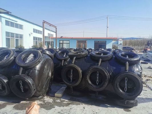 গুণ চেইন নেট দিয়ে ইভা ফোম ভর্তি ফেন্ডার কারখানা