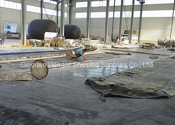 গুণ হেঙ্গার মেরিন রাবার ইনফ্ল্যাটেবল বোট ফেন্ডার শিপ লঞ্চিং কারখানা